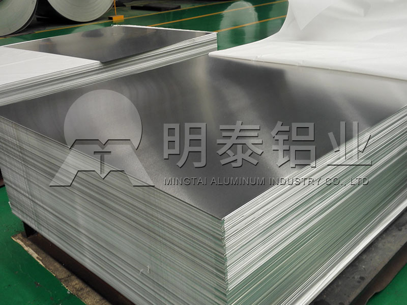 5052铝合金板厂家_大巴车门用5052铝板参数，加工费多少钱？